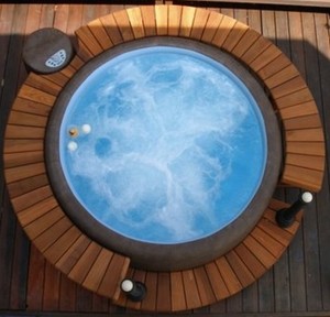 Бассейн Softub T 300 S Resort